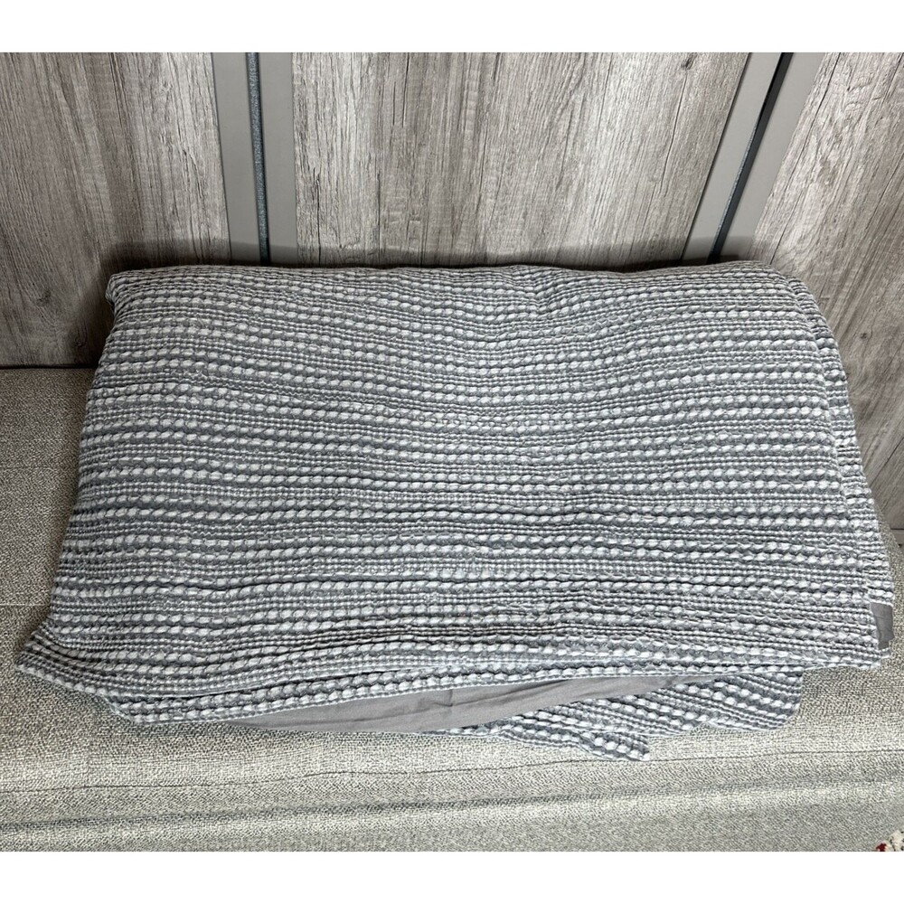 Pottery Barn King Size Duvet Cover Waffle Textured 100% Cotton Gray